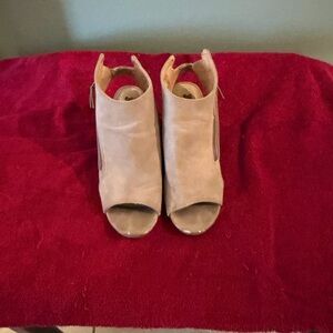 Brash Cream Peep-Toe Mules